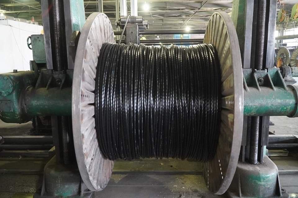 جهزت الكهرباء بـ(104) كيلومتر من الاسلاك.. الصناعة: (65) بالمئة نسب الانجاز في مشروع البخار المتكثف لمصفى بيجي