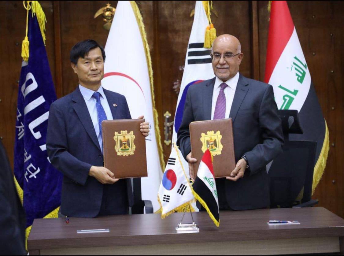 العراق وكوريا يوقعان مذكرة تفاهم لأنشاء مستشفى أمراض القلب للأطفال بذي قار