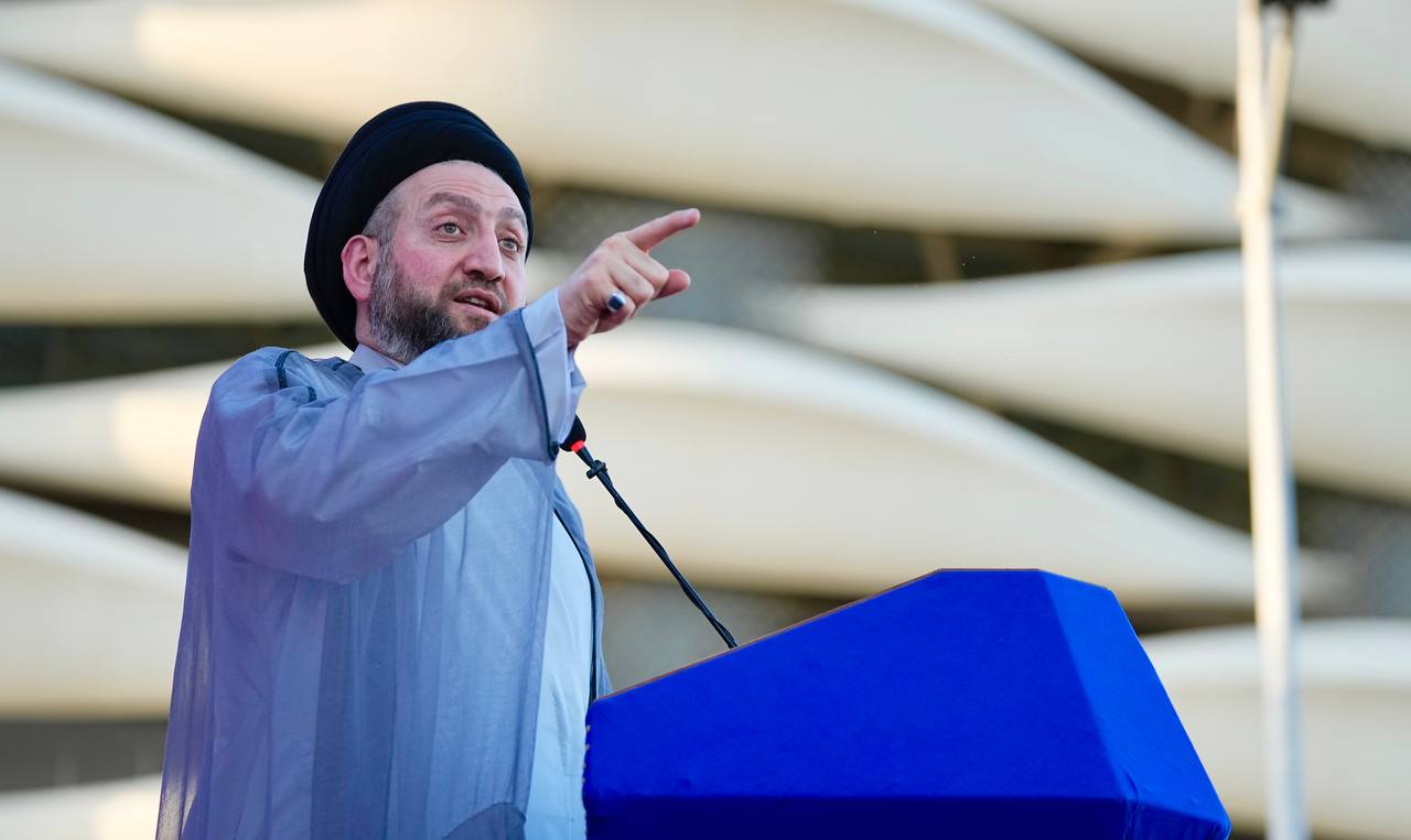 ضرورة تخليدهم.. الحكيم يوجه طلبا بشأن المقابر الجماعية في العراق