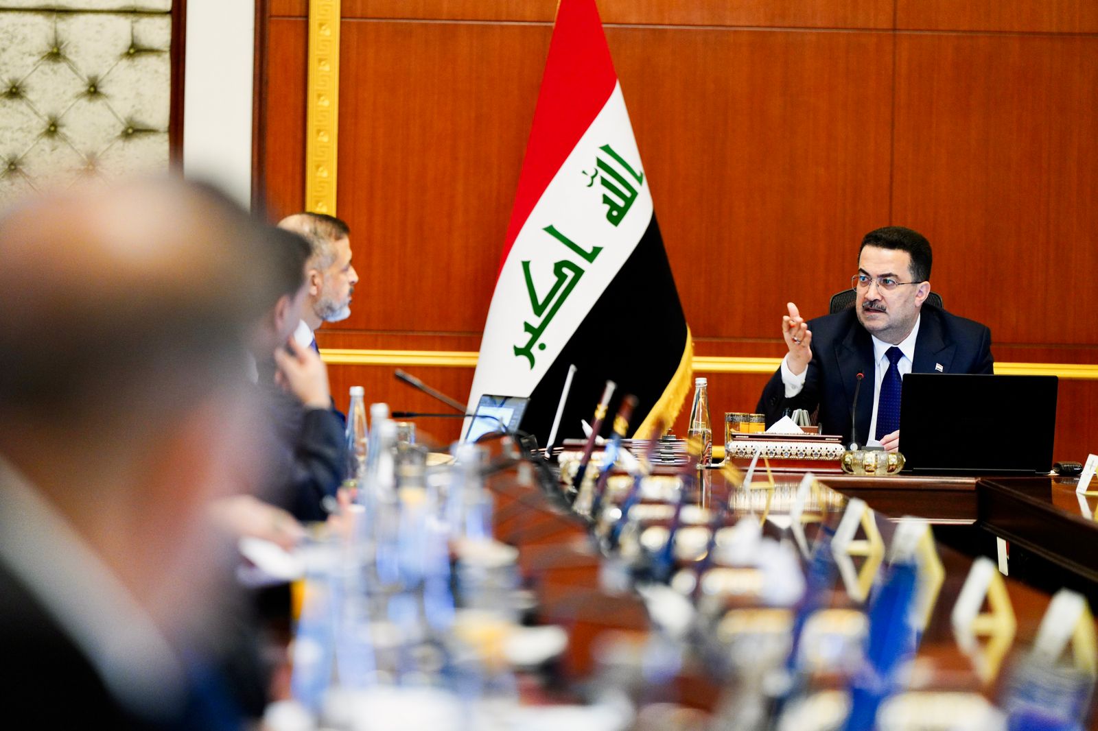 لا تعيدوا الاموال إلى خزينة الدولة.. السوداني يوجه المحافظين بالاستعداد لتنفيذ المشاريع ضمن الموازنة