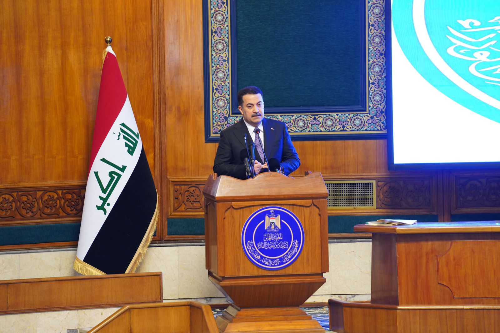 السوداني يفتتح المعهد العالي لإعداد وتأهيل القادة