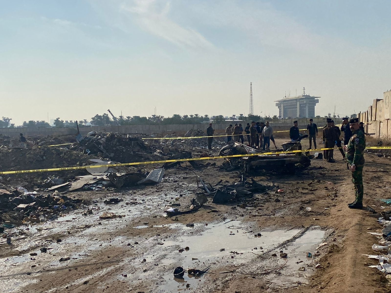 العراق ينفي التعاون مع "البنتاغون" في استهداف مقر الحشد ببغداد