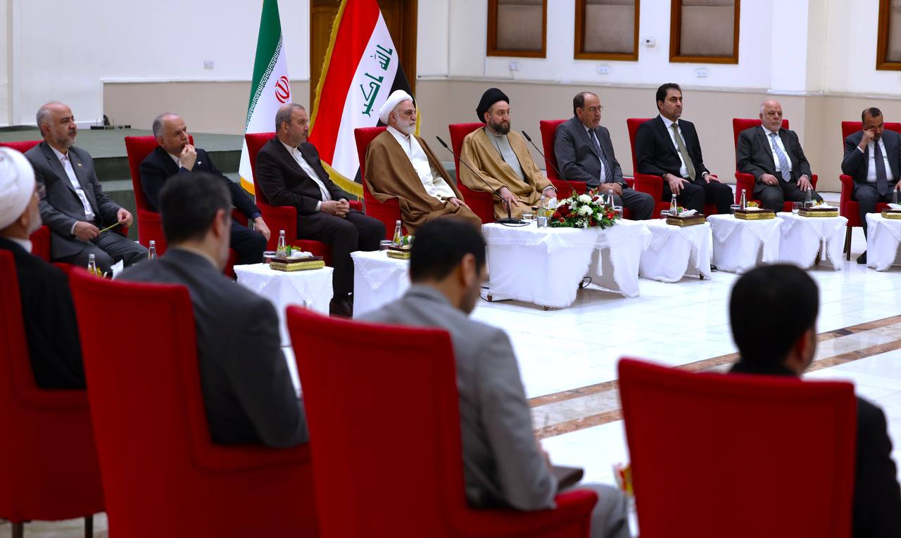 خلال استقباله من قبل قادة الاطار.. محسني: التعاون بين ايران والعراق أصبح أكثر ضرورة من الماضي
