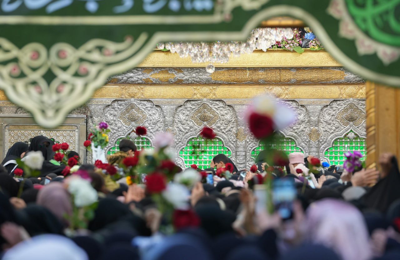 كربلاء في ليلة النصف من شعبان (صور)