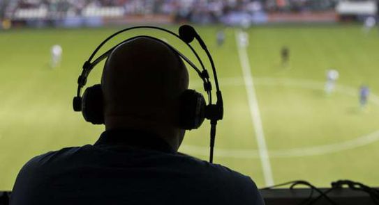 مهزلة التعليق الرياضي