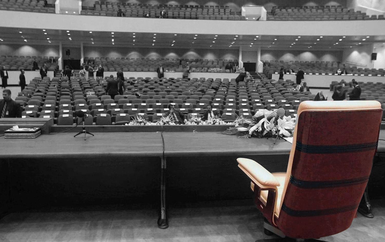 في عشق الكرسي