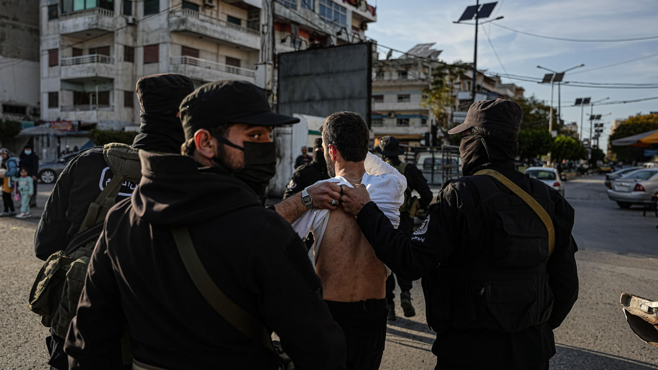 بعمليات اعدام جماعي.. مقتل 1383 مدنياً بأحداث الساحل السوري