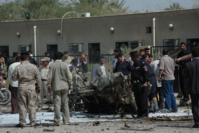 عمليتين جراحيتين لمراسل قناة بغداد الفضائية الذي أصيب أثناء تغطيته تفجيري كربلاء