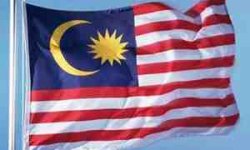 ماليزية تبلغ 107 عاما تعلن استعدادها  للزواج للمرة الثالثة والعشرين خوفا على زوجها البالغ 37 عاما