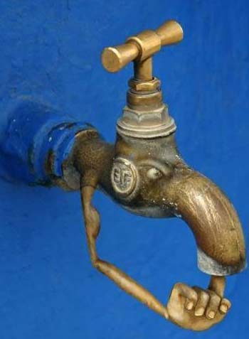 في كربلاء : مياه الحنفية وما ادراك ما مياه الحنفية