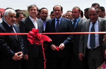 تقرير مصور عن مجسر فاطمة الزهراء الذي تم افتتاحه من قبل رئيس الوزراء في كربلاء المقدسة