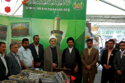 همام حمودي يزور اجنحة العتبات المقدسة المشاركة في معرض طهران للكتاب الدولي