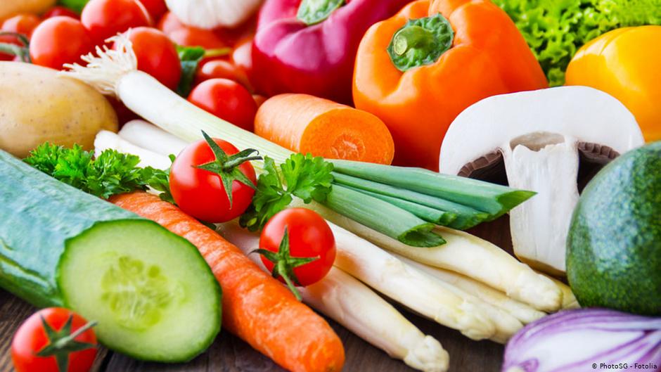 أطعمة تخلصك من سموم الجسم ..تعرف عليها