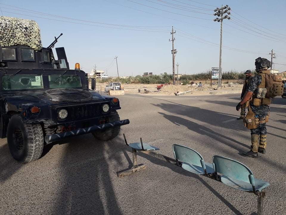 بالصور:البدء بتطبيق الحظر الشامل بكربلاء