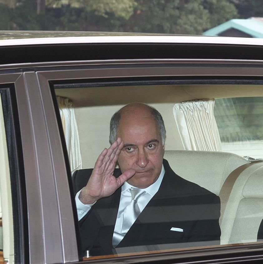 سفير العراق بتركيا يعلن احالته على التقاعد ويشن هجوما على "الحزبويين" و"الفاسدين":لم يجرؤا على التقرب من مكتبي