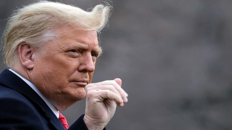 ترامب يعتزم مقاضاة سكرتير جورجيا بسبب تسريب مكالمة هاتفية ولجنة قضائية تعتبر مافعله ترمب تهمة جنائية