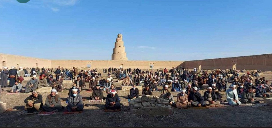 صلاة استسقاء في سامراء+ بيان