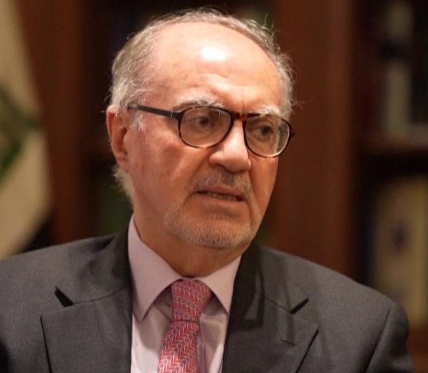 وزير المالية يزور مصرف الرافدين ويوعز بإعادة النظر في آليات الاقراض