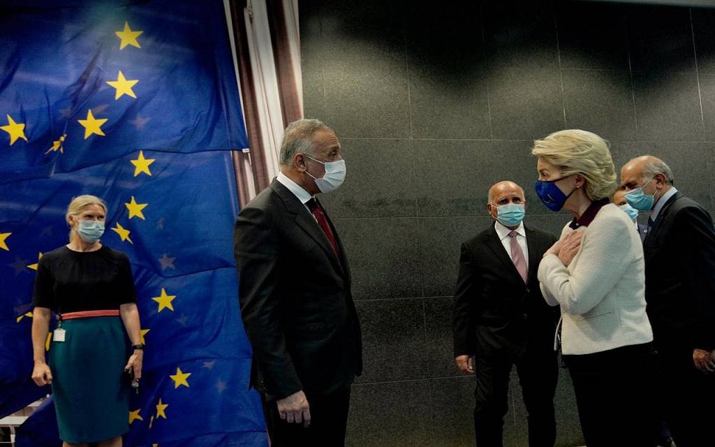 "الكاظمي" يدعو الاتحاد الأوروبي لرفع اسم العراق من الدول عالية الخطورة