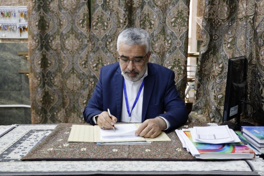 تكليف السيد عيسى الخرسان أميناً عاماً للعتبة العلوية المقدسة