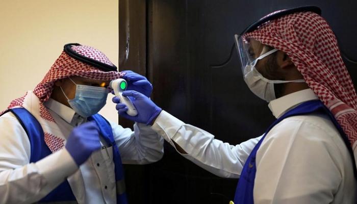 السعودية تسجل أول إصابة بـ”أوميكرون”