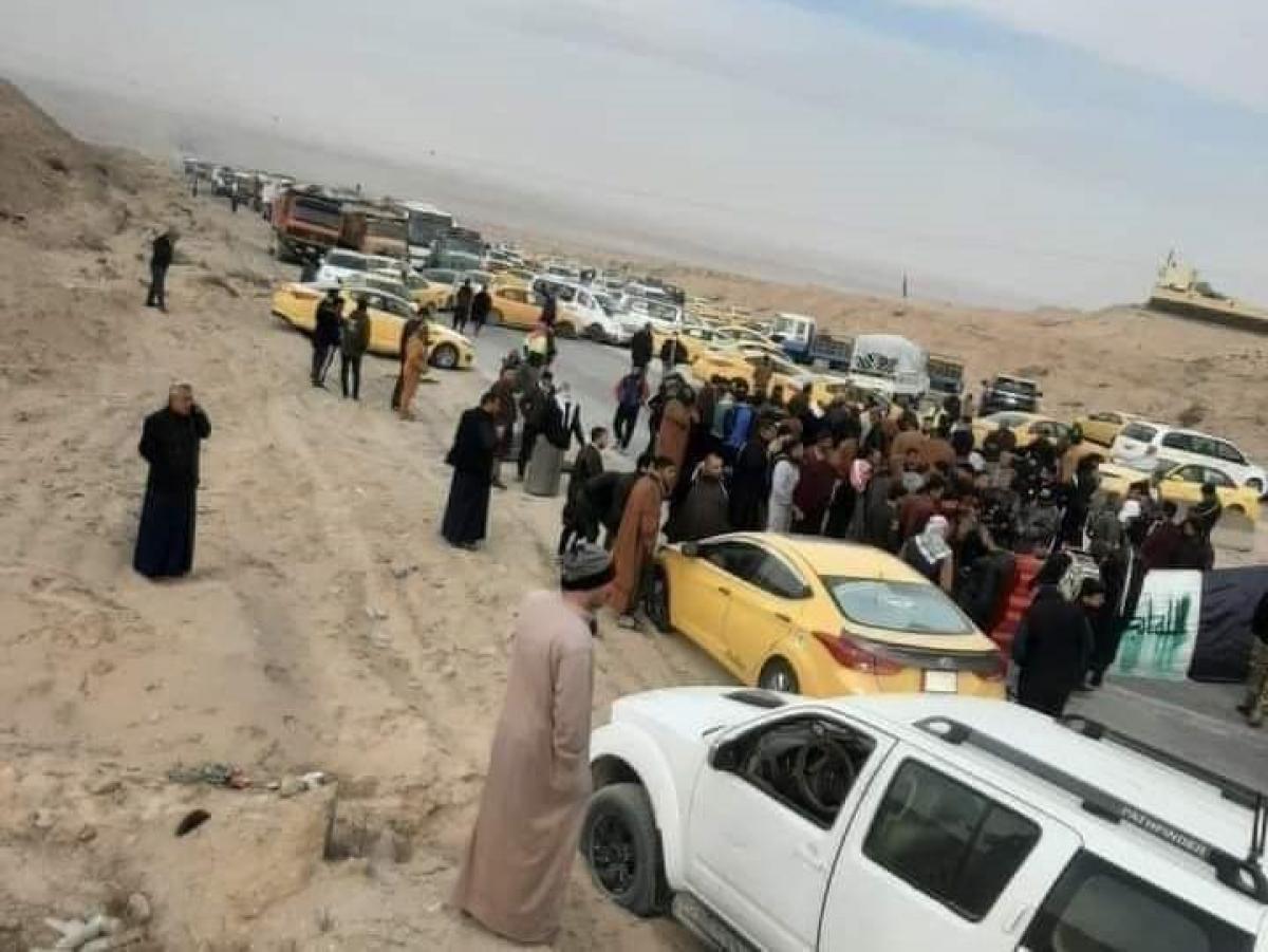 بالصور:أحتجاجات في كربلاء على أهمال طريق الموت دون حلول