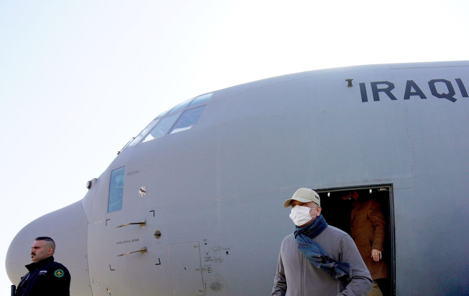 الكاظمي يصل إلى منطقة الشريط الحدودي العراقي السوري