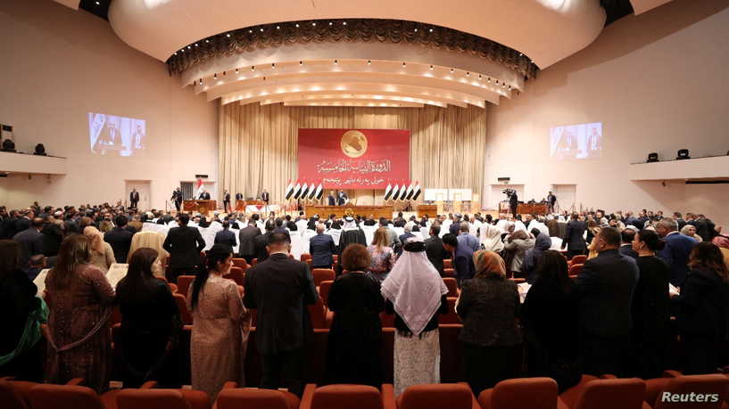 الكتلة الصدرية تعلن "تجميد المفاوضات" بشأن تشكيل الحكومة