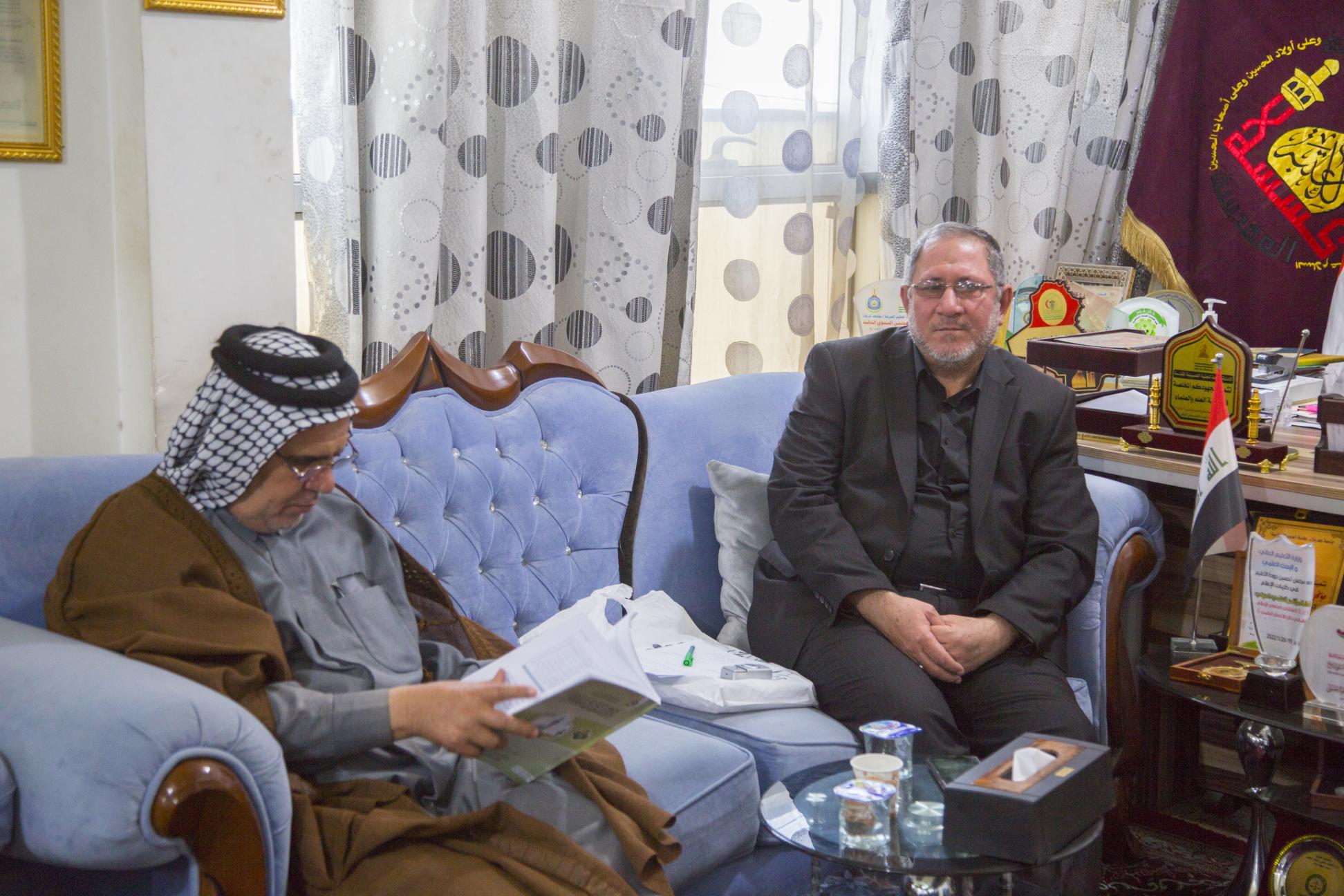 في كربلاء تجري الاستعدادات التحضيرية لمؤتمري زيارة الأربعين وتعزيز هوية الانتماء الوطني لابناء الجيل الحالي