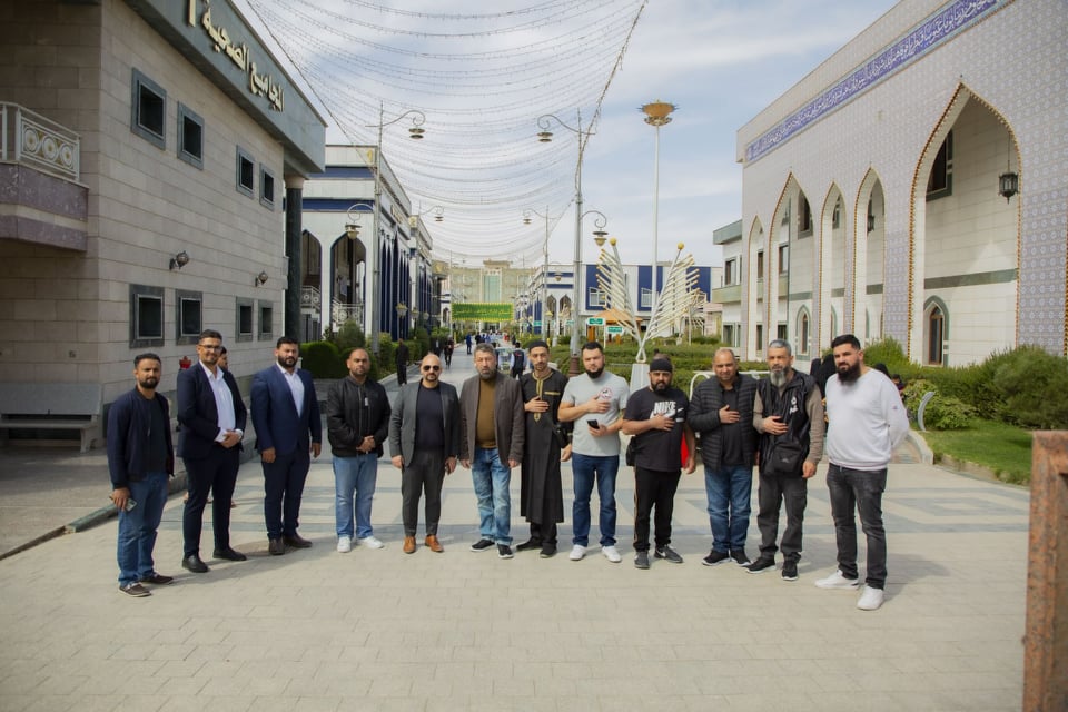 وفد من دولتي الالمانية وسويسرا يزور كربلاء