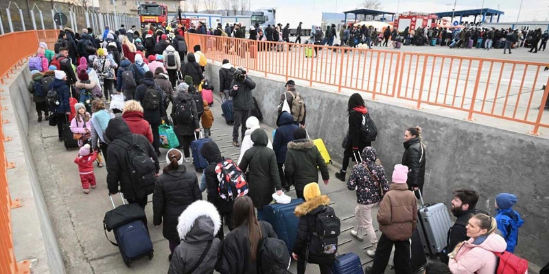 بولندا تستقبل17ر2 مليون لاجئ أوكراني