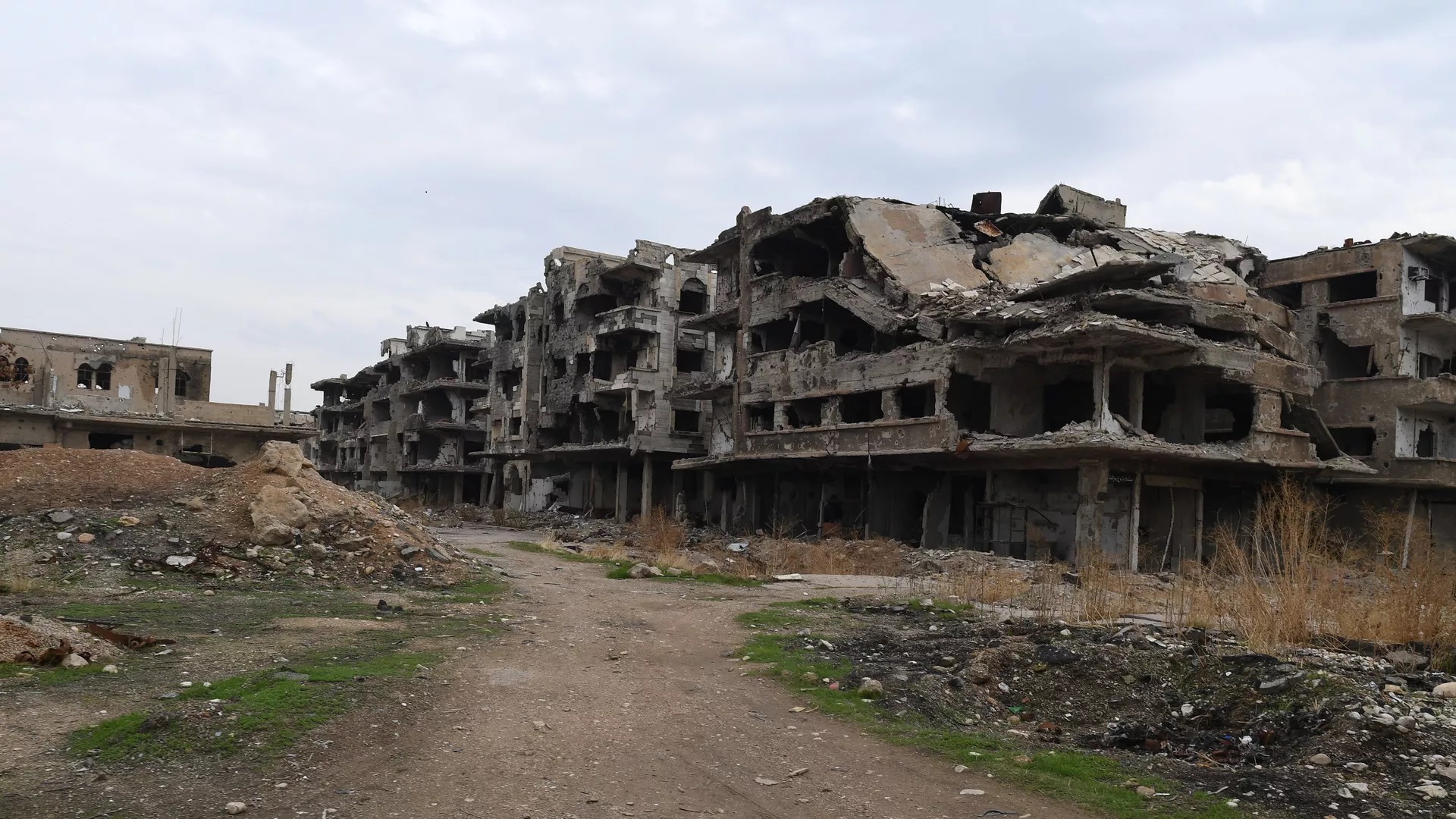 "سانا": عدوان جوي إسرائيلي يستهدف بعض النقاط في ريف دمشق