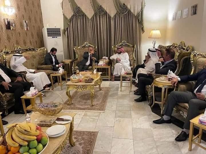 بالصور.. علي حاتم السليمان يدشن حراكه السياسي في بغداد بلقاء المطلك