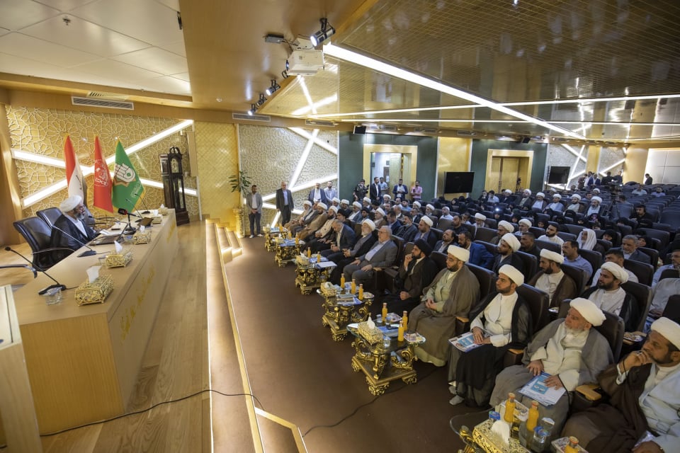 بحضور ممثل المرجعية الدينية .افتتاح الملتقى الاول لمدراء المدارس الدينية في كربلاء