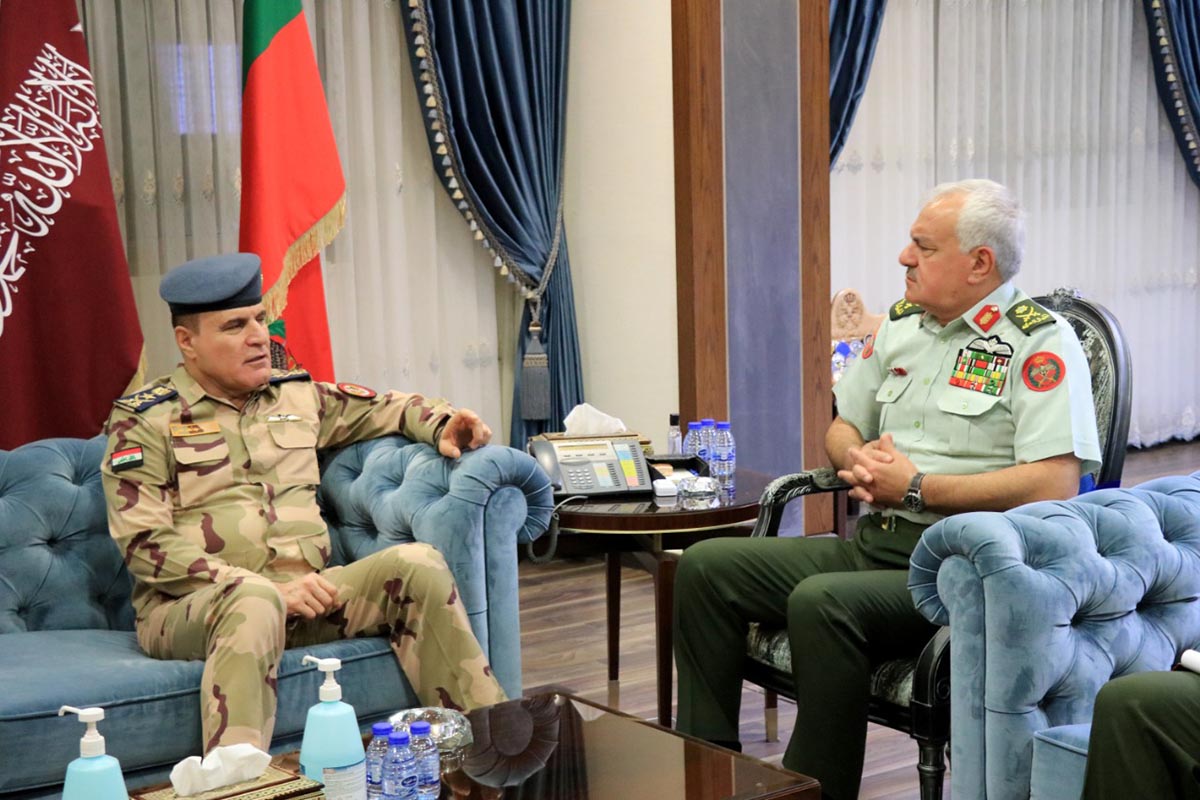 رئيس هيئة الأركان الاردنية يستقبل قائد سلاح الجو العراقي