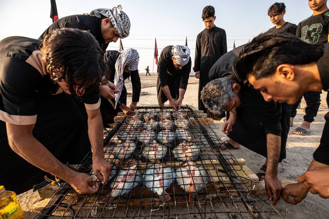 (قصة خبرية من طريق الزائرين):والله لن تمحو ذكرنا" شعار السائرين نحو كربلاء الشهادة والخلود