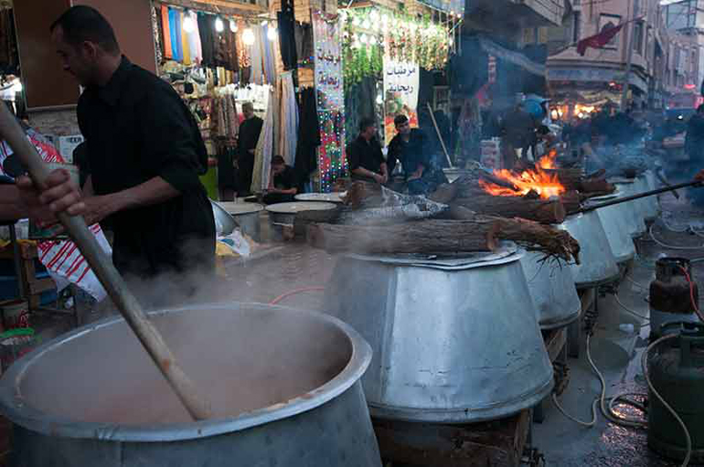 السفير الايراني يتحدث عن كرم العراقيين