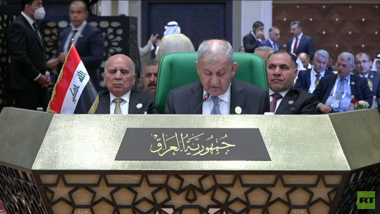 الرئيس العراقي في قمة الجزائر: أمام حكومتنا مسؤوليات ونتوقع تفاعلا إيجابيا من الدول الصديقة والجارة