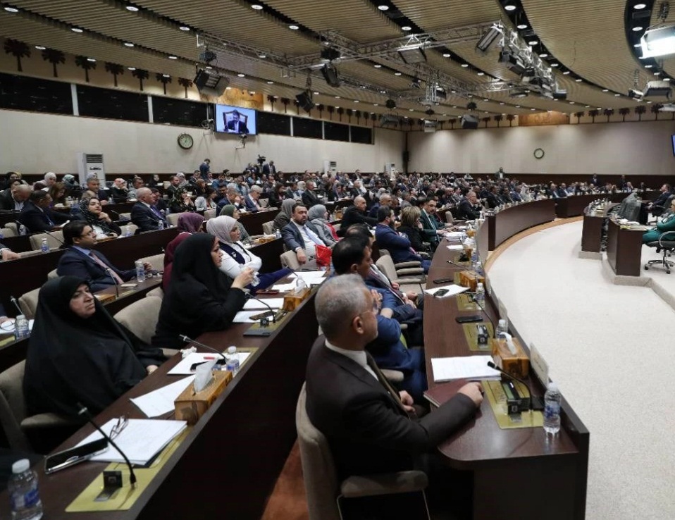 القانونية النيابية: قانونا الضمان والتقاعد لا يحتاجان الى اتفاق سياسي