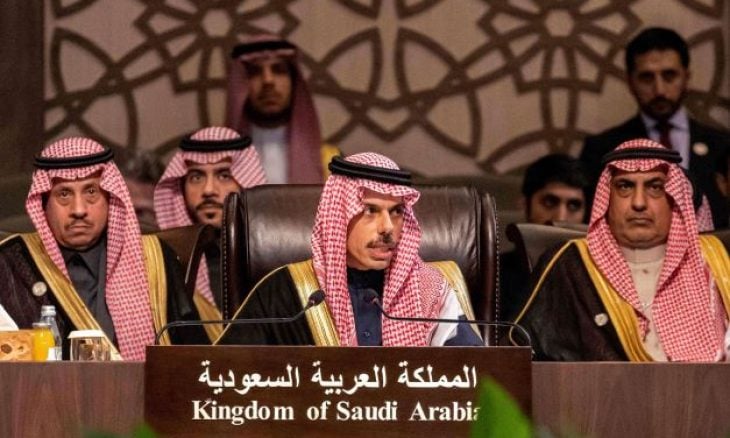 وزيرا خارجية العراق والسعودية يبحثان الوضع في الخليج والشرق الأوسط