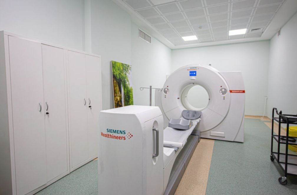 فيديو:تفاصيل عن احدث علاج لاورام السرطان أدخلته العتبة الحسينية للمرضى بالعراق