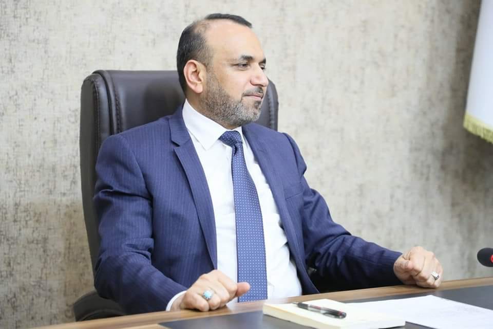 العمل تعلن تلقيها اكثر من (٢٩٣) الف طلب شمول من فئتي النساء واليتامى