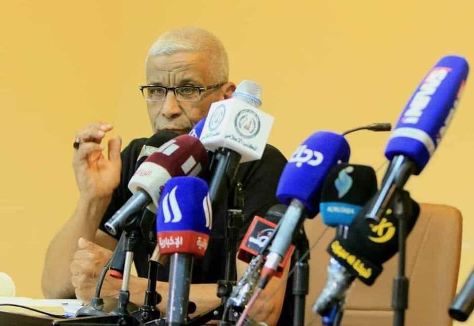 الى عباس عطية مع التحية !