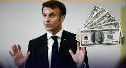 ماكرون يدعو أوروبا لتقليل اعتمادها على الدولار