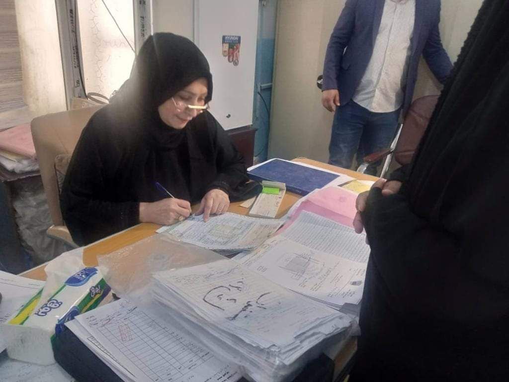 التجارة تباشر بصرف المستحقات المالية لمسوقي الحنطة للعام الجاري ٢٠٢٣.