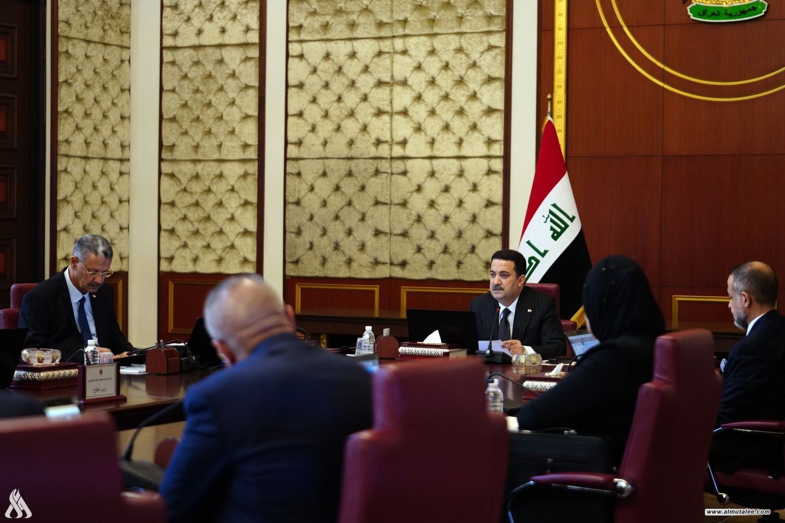 صحيفة لندنية: السوداني يعتزم تغيير 6 وزراء لكنه من دون ثمار