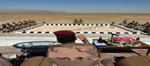 يارالله، يحضر تمرينا عسكريا جنوب الرمادي