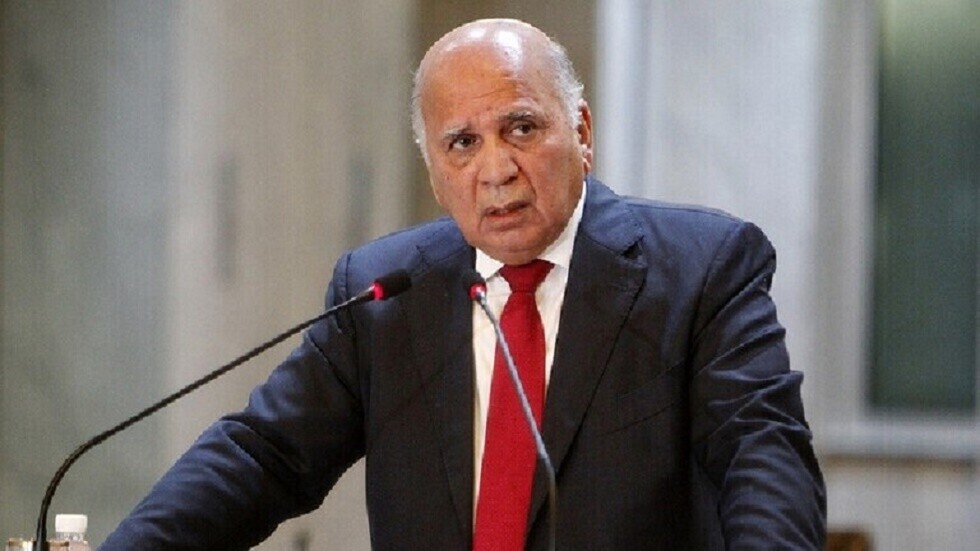 وزير الخارجيَّة فؤاد حسين يصل لندن في زيارة رسميَّة