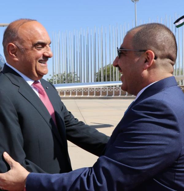 الخصاونة يصل العراق في زيارة عمل تستمر ليومين