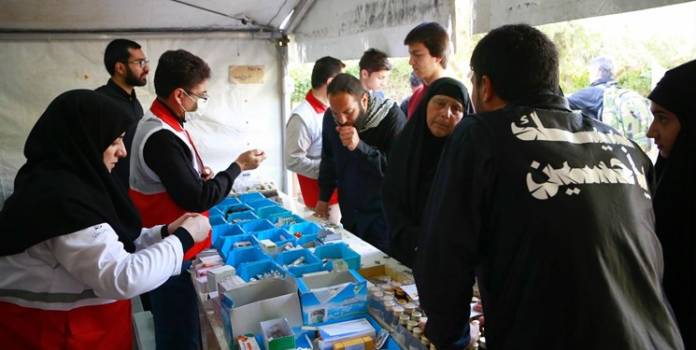 إيران ترسل 80 سيارة و8 حافلة إسعاف الى العراق لتأمين زيارة الاربعين